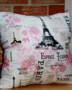 pink-and-white-paris-pillow
